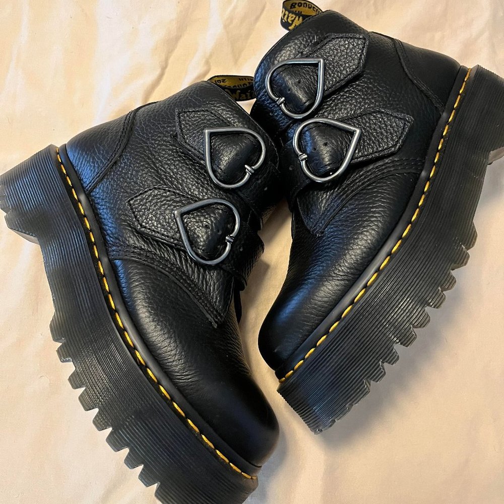 Devon Heart Doc Marten Boots ***SIZE 8***